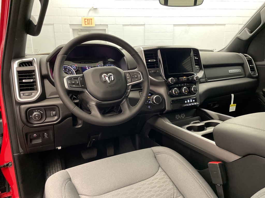 2025 Ram 1500 Big Horn Lone Star photo 10