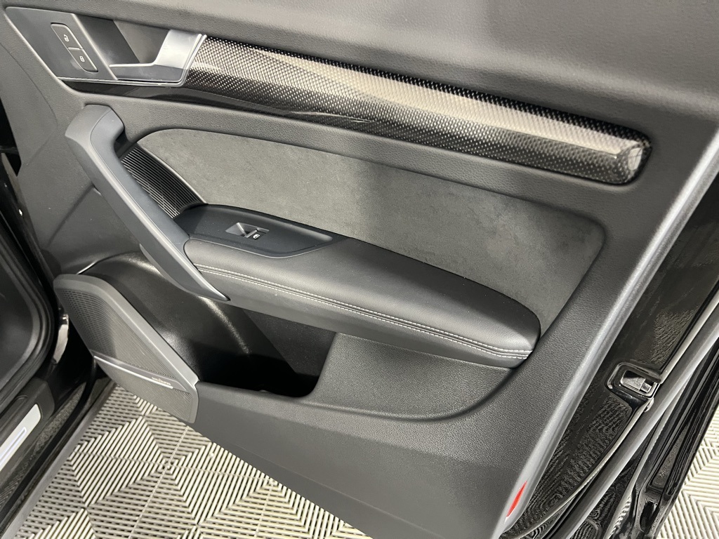 2023 Audi SQ5 Premium Plus photo 28