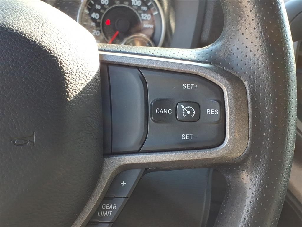 2023 RAM 3500 - Image 18