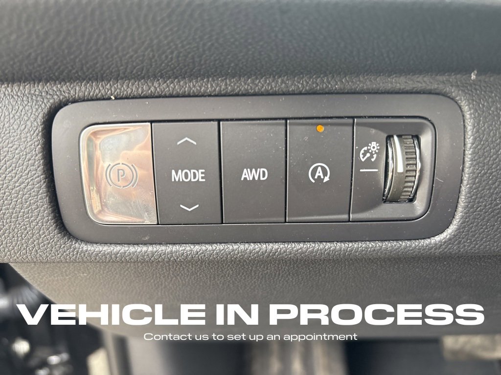 2025 Chevrolet Traverse photo 18