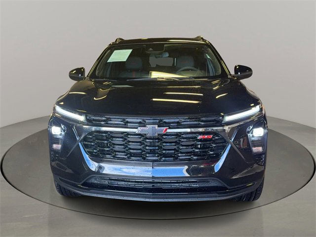 2025 Chevrolet Trax photo 3