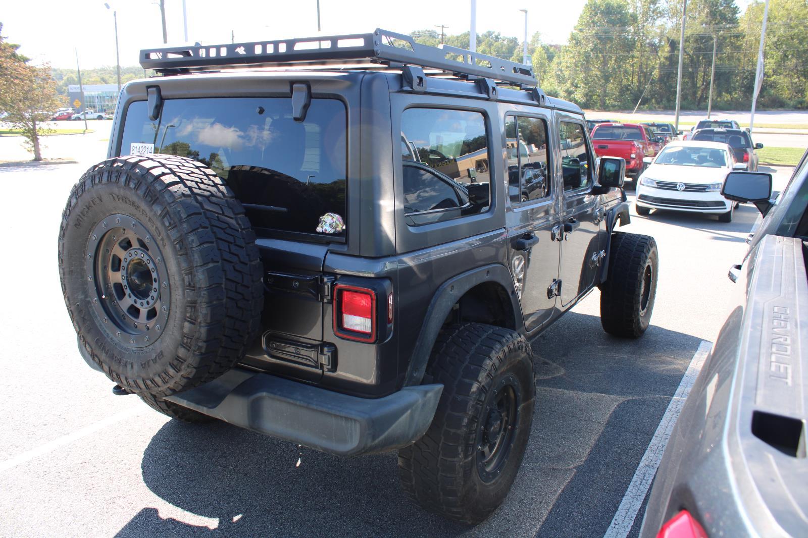 2018 Jeep Wrangler Unlimited Sport S photo 3