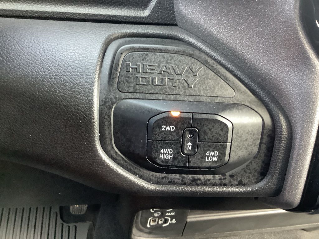 2025 Ram 2500 Tradesman photo 17