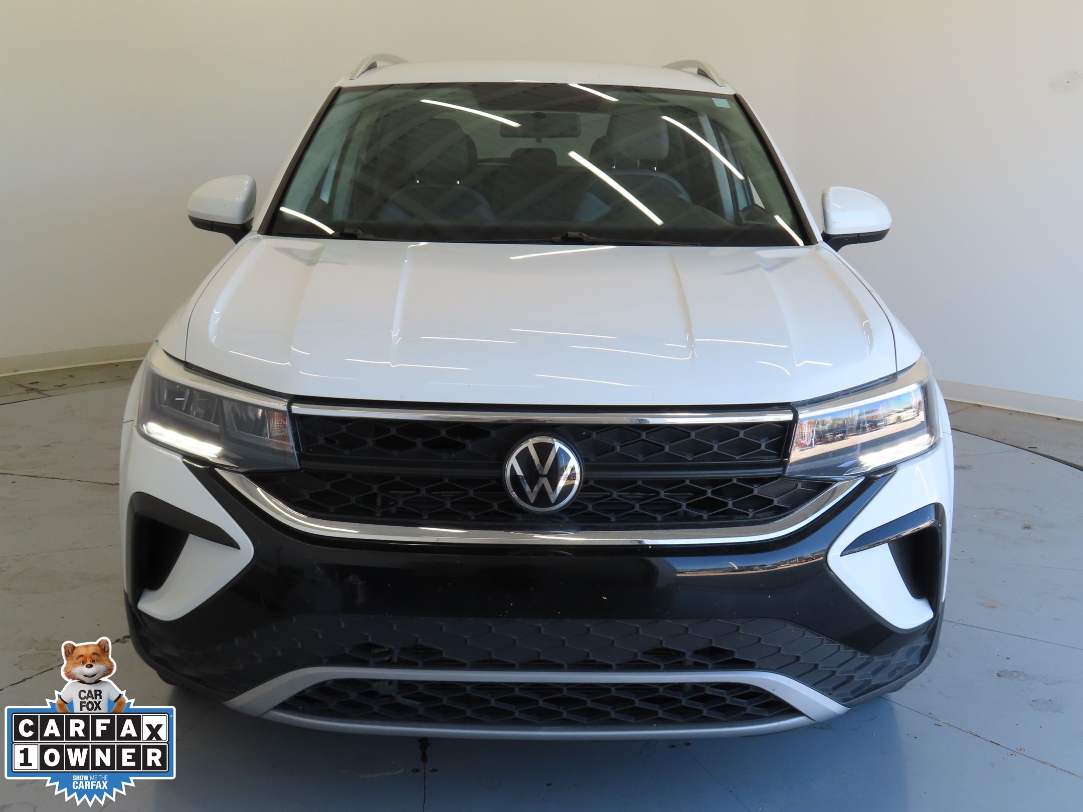 2022 Volkswagen Taos SE photo 8