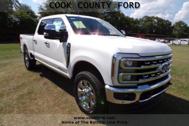 2026 Ford F-350 Super Duty Lariat's photo