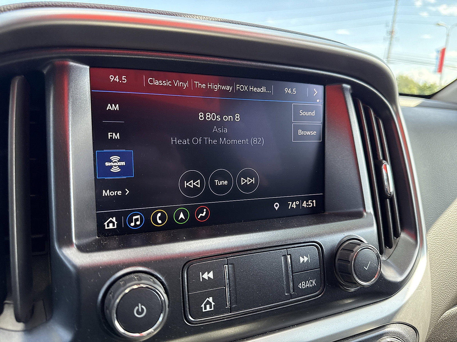 2019 Chevrolet Colorado ZR2 photo 18