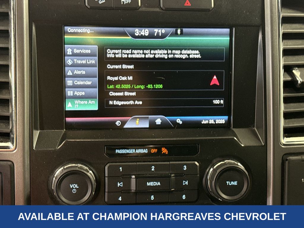 2015 Ford F-150 XLT photo 13