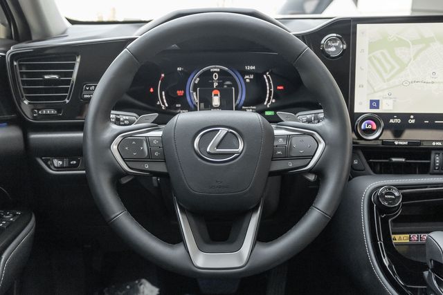 2025 Lexus NX 350h Premium photo 8
