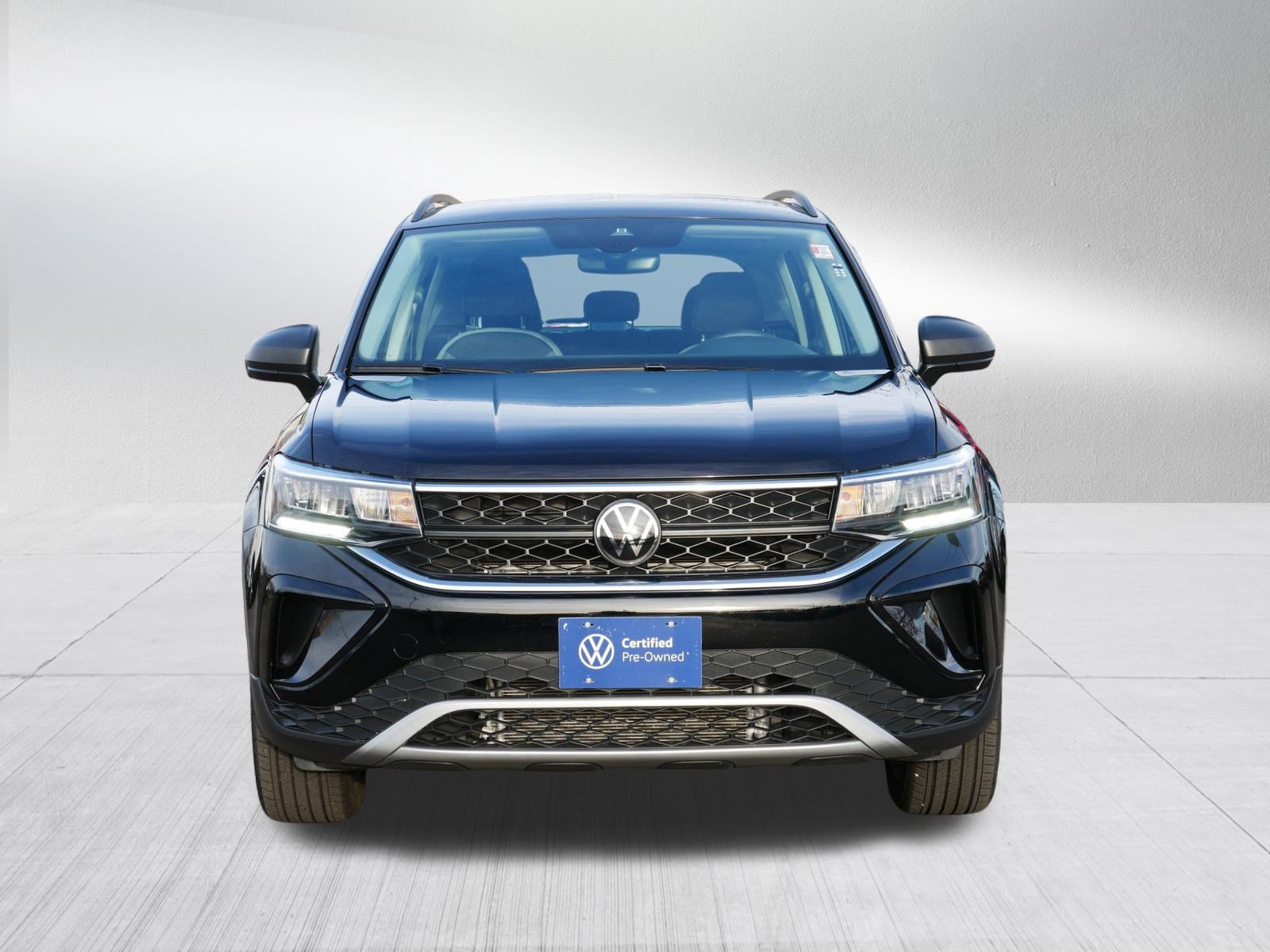 2024 Volkswagen Taos S photo 2