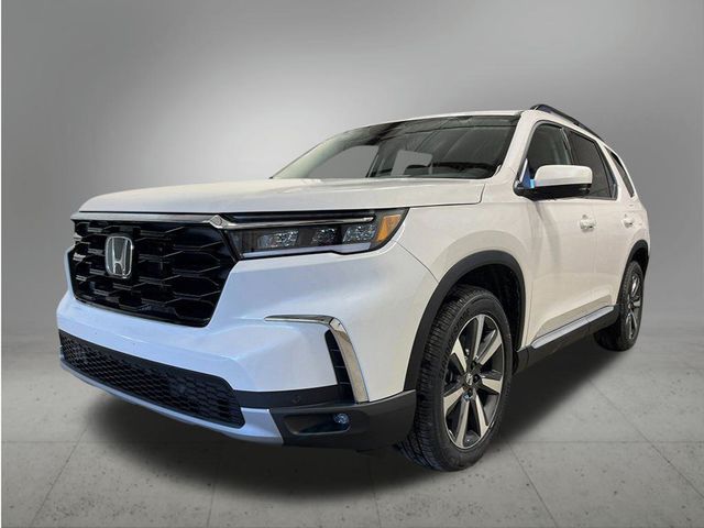 2025 Honda Pilot Touring's photo