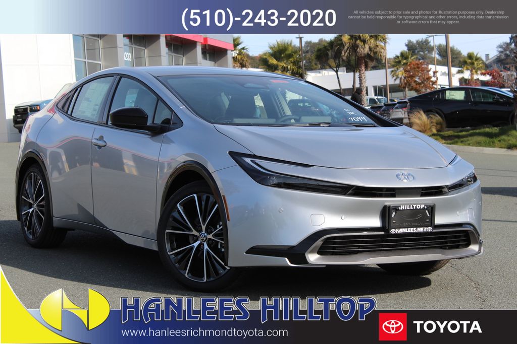 2026 Toyota Prius Limited's photo