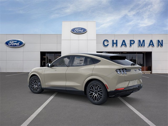 2025 Ford Mustang Mach-E Premium photo 4