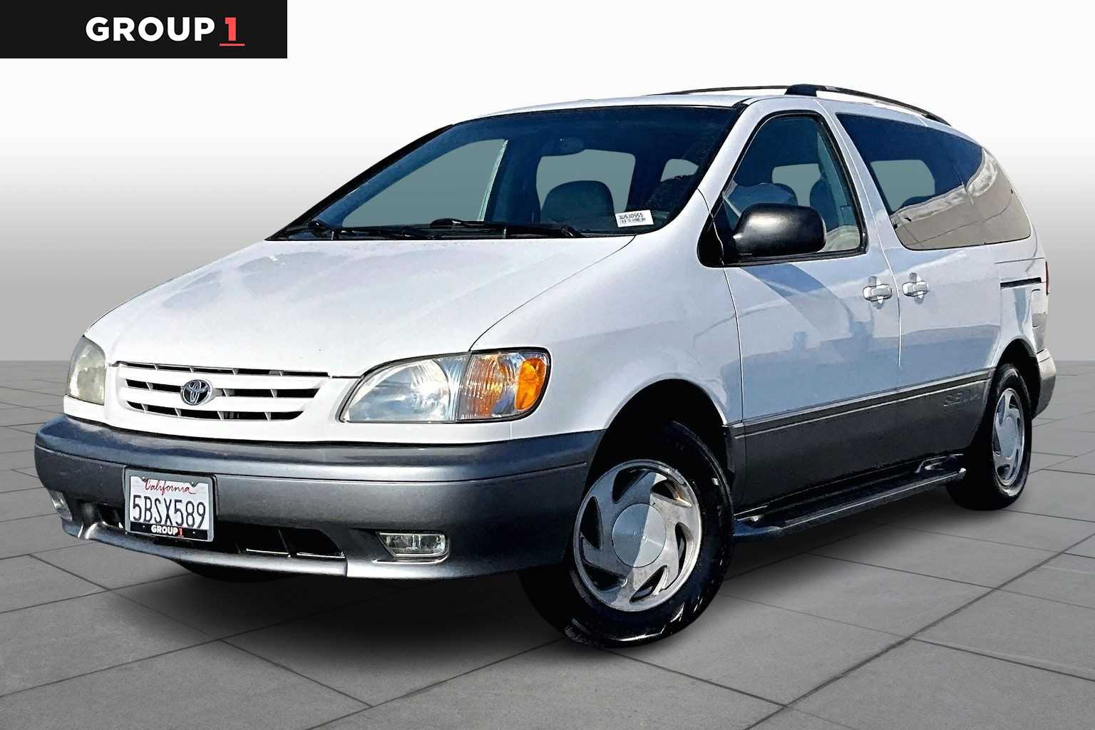 2003 Toyota Sienna XLE