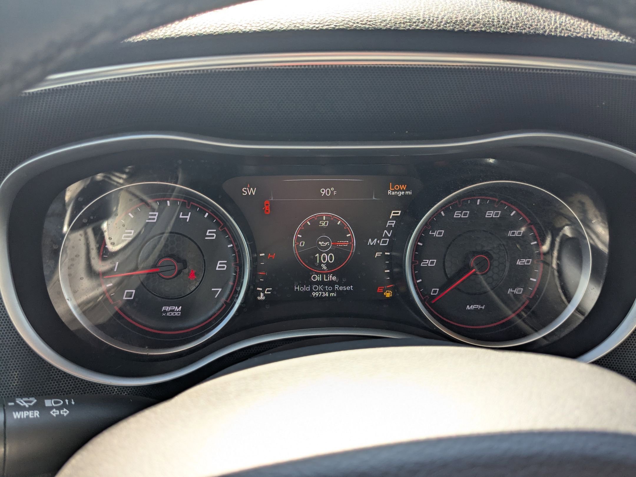 2016 Dodge Charger SXT photo 12