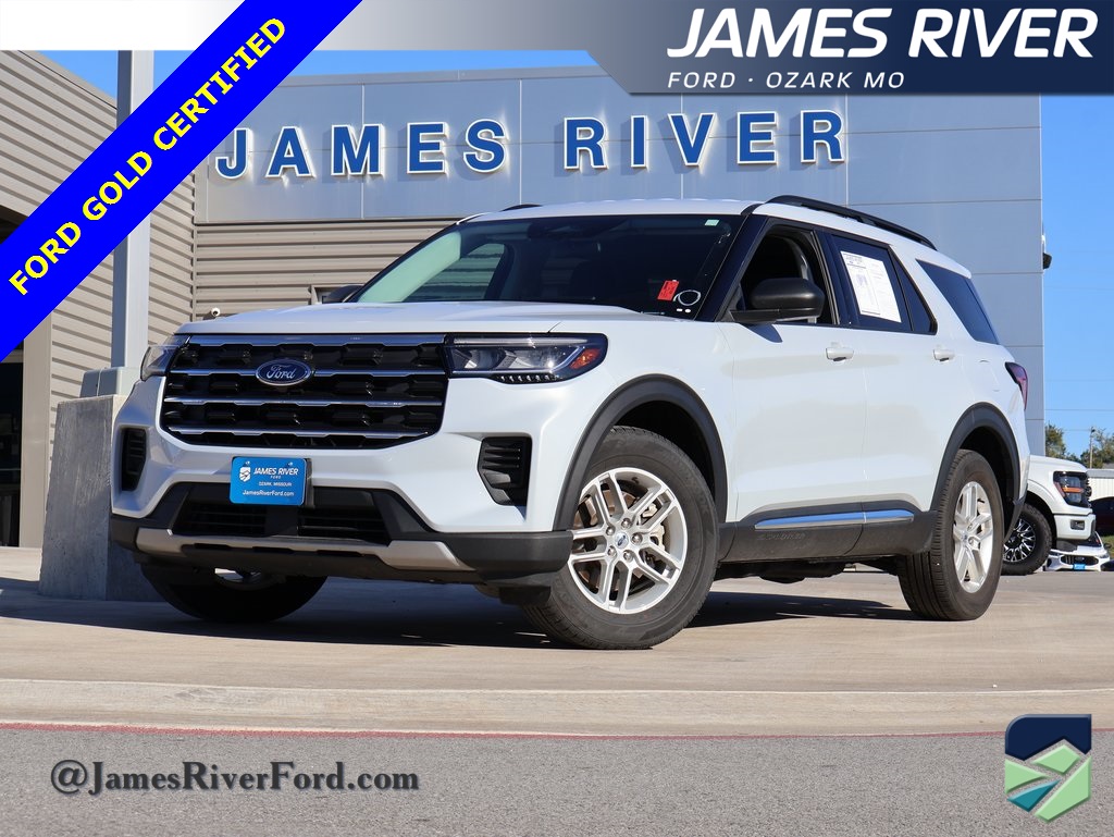 2025 Ford Explorer Active's photo