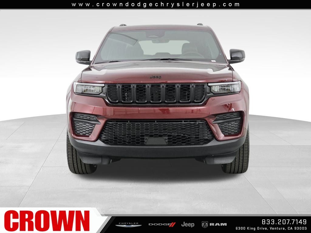 2025 Jeep Grand Cherokee Altitude X photo 2