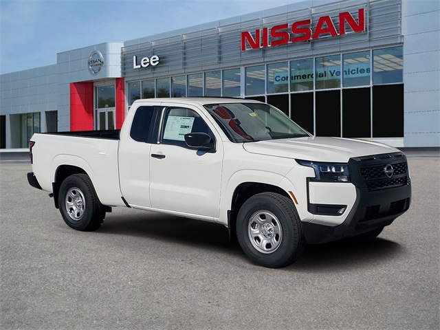 2026 Nissan Frontier S's photo