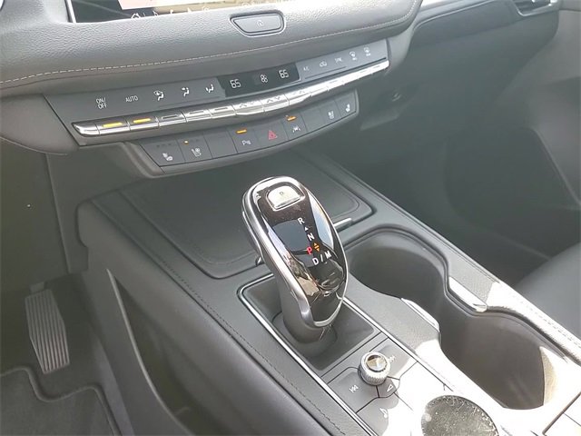 2023 Cadillac XT4 Premium Luxury photo 17