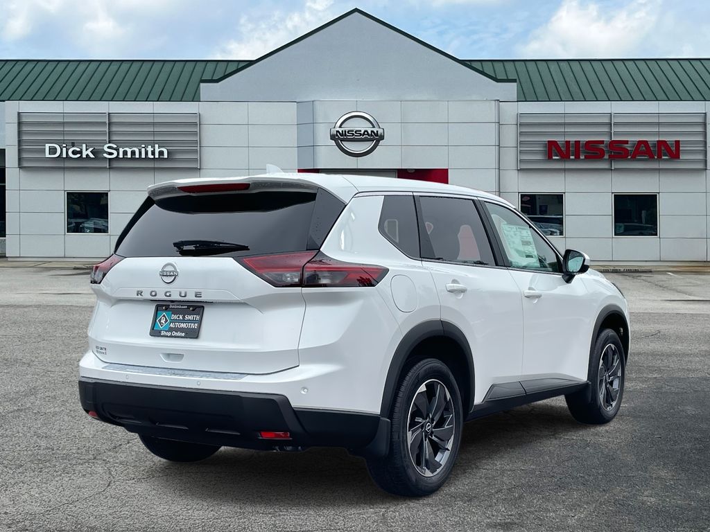 2026 Nissan Rogue SV photo 2