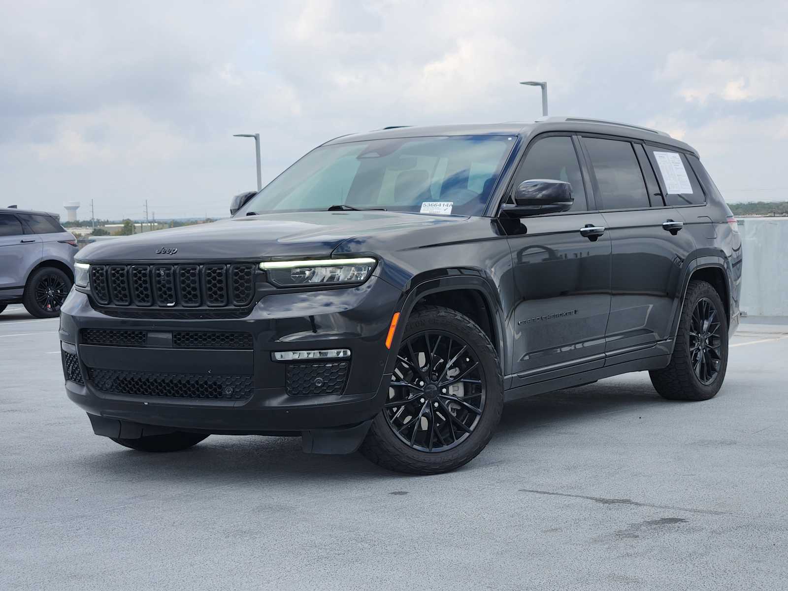 2021 Jeep Grand Cherokee L Summit's photo