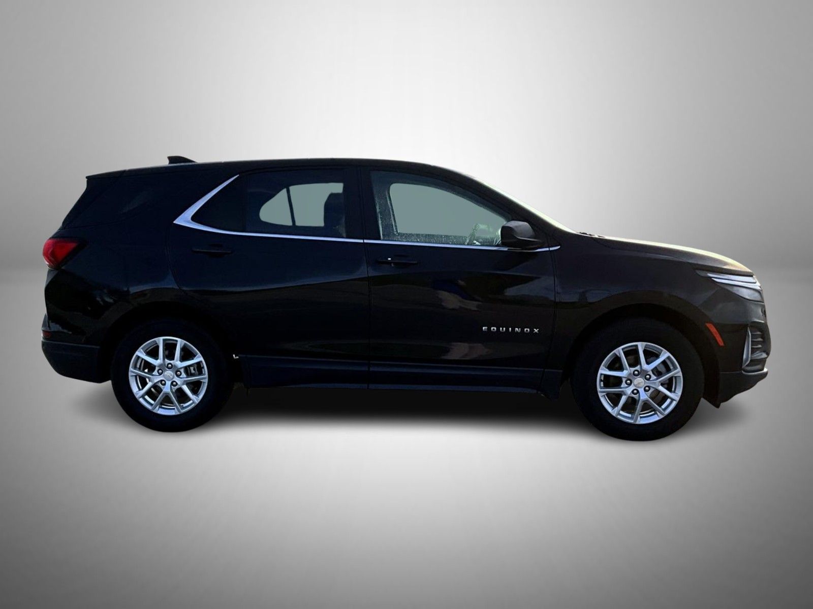 2024 Chevrolet Equinox LT photo 4