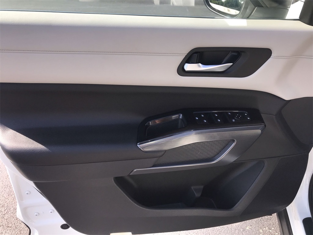 2022 Nissan Pathfinder SL photo 12