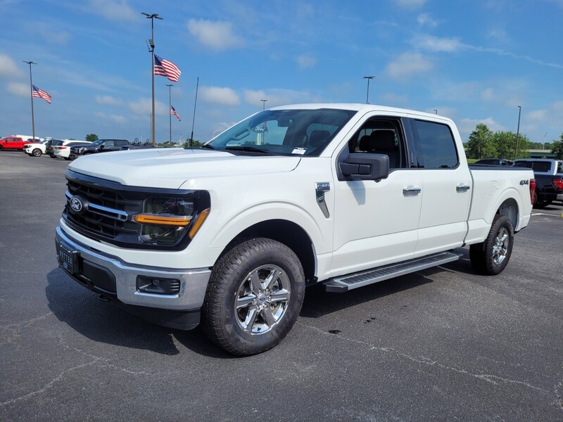2024 Ford F-150 XLT photo 3