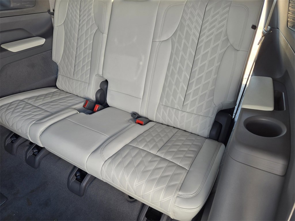 2025 Cadillac Escalade IQ Sport photo 27