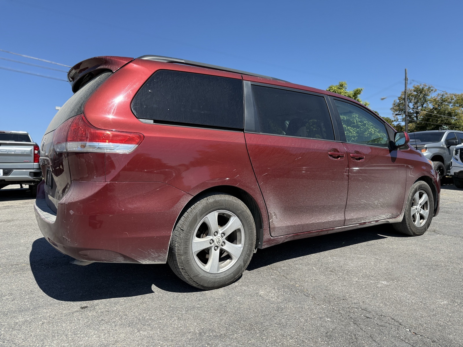 2012 Toyota Sienna Base photo 5