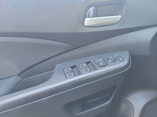 2014 Honda CR-V LX photo 11