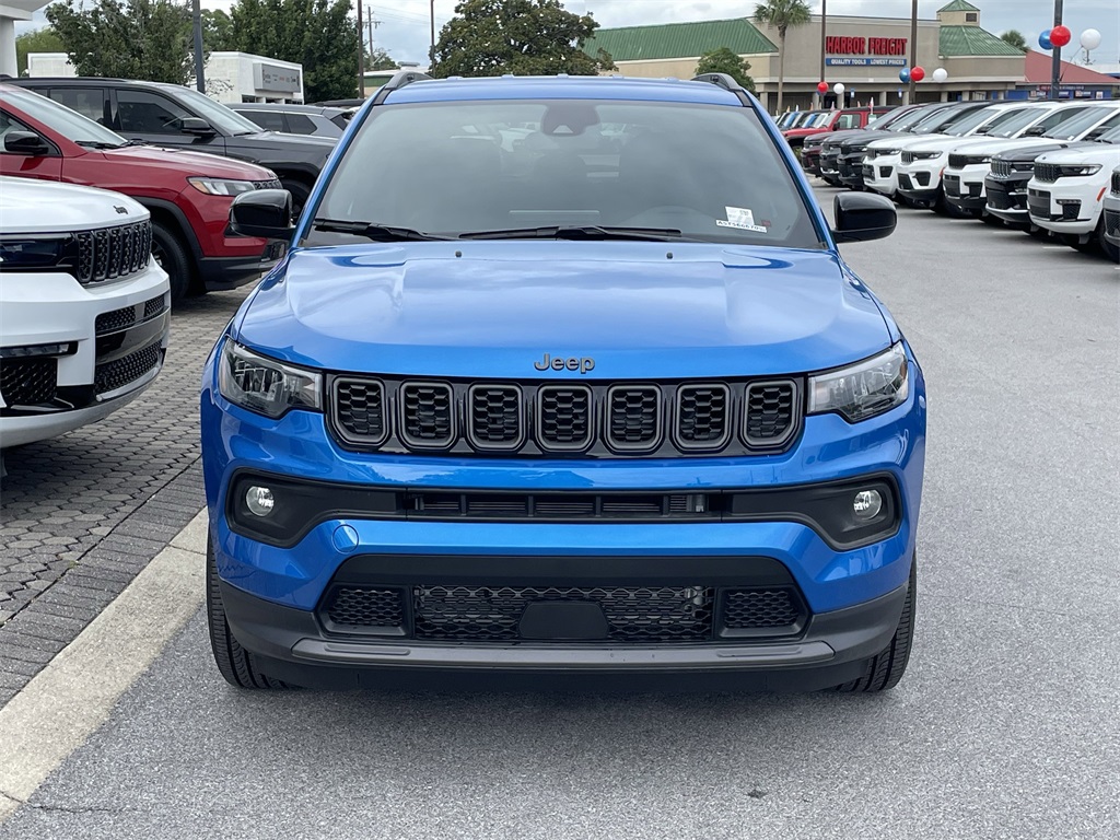 2025 Jeep Compass Latitude photo 9