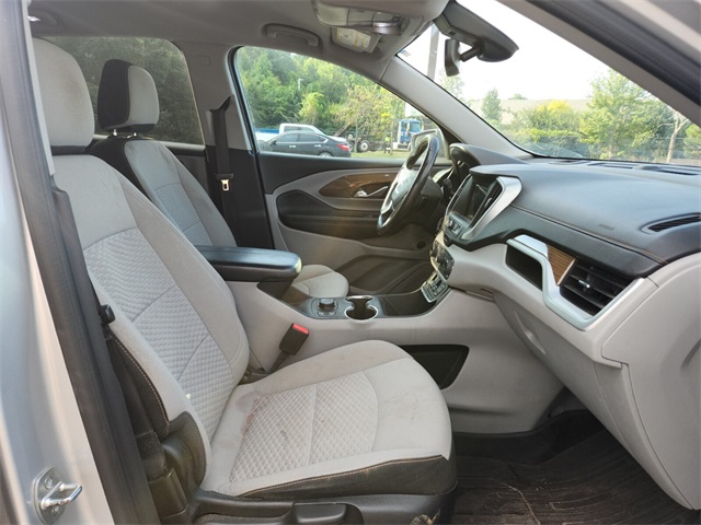 2020 Gmc Terrain SLE photo 16