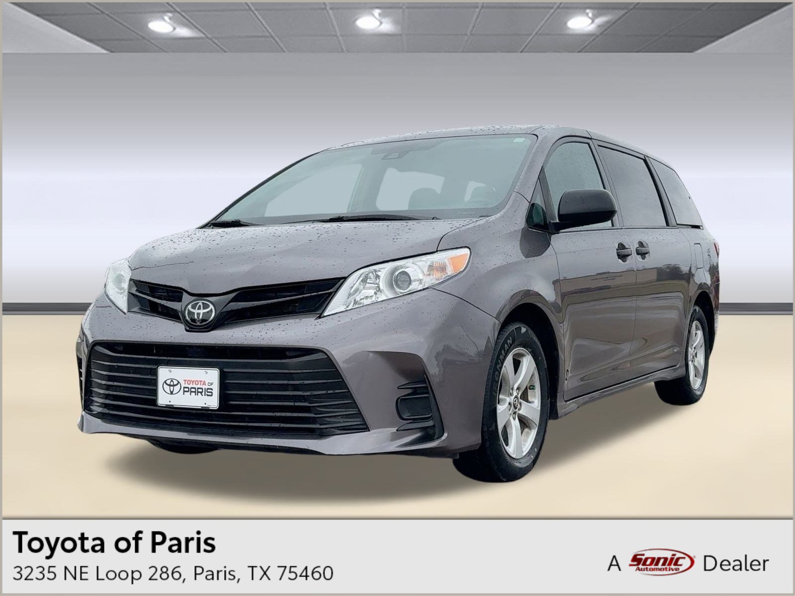 2019 Toyota Sienna L's photo