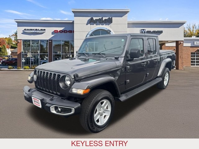 2022 Jeep Gladiator Sport photo 3