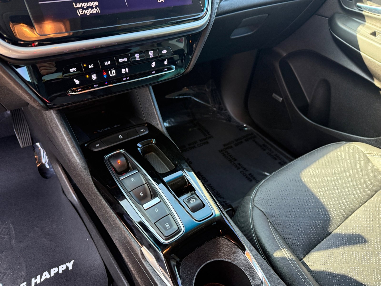 2022 Chevrolet Bolt EV 2LT photo 13