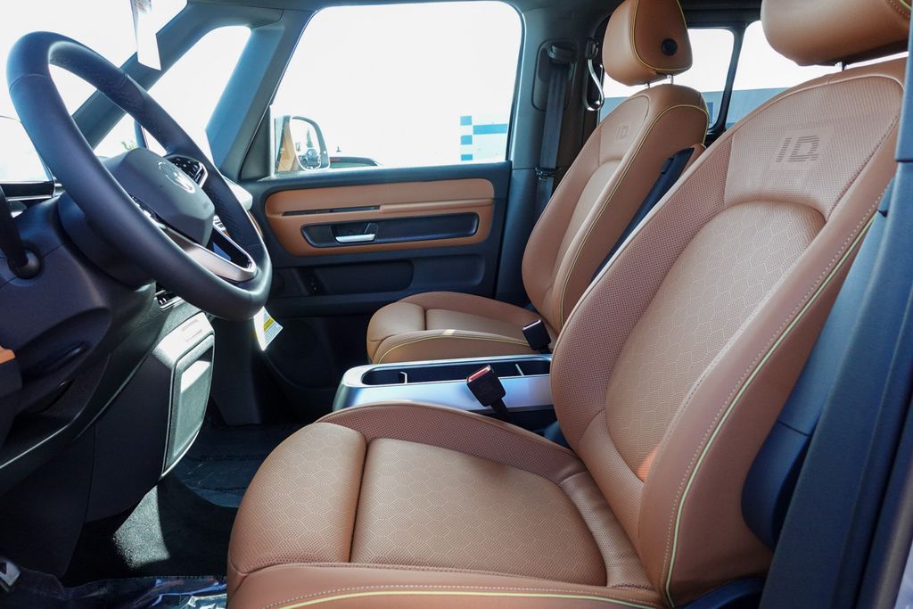 2025 Volkswagen ID. Buzz Pro S photo 10