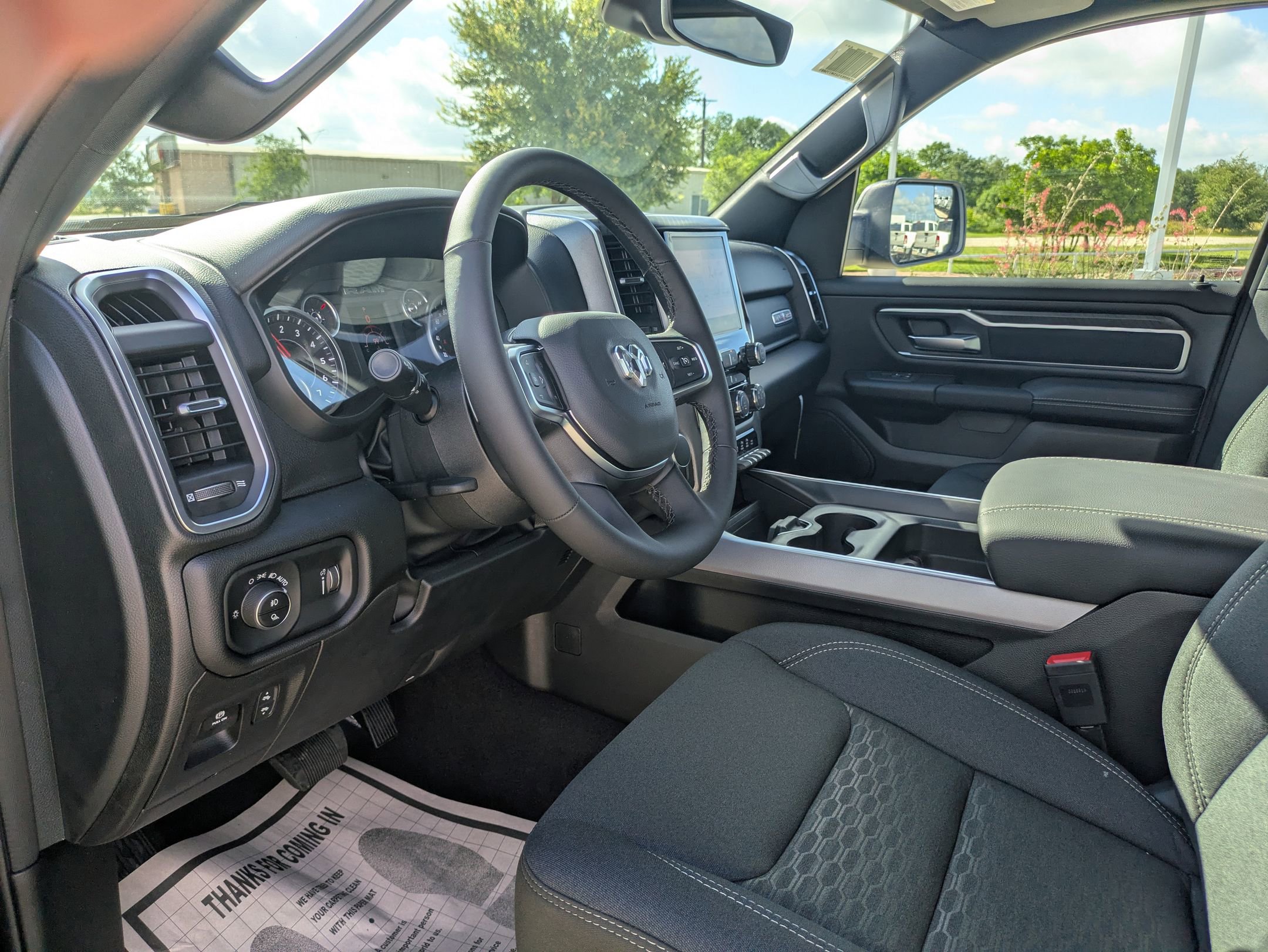 2026 Ram 1500 Limited photo 9