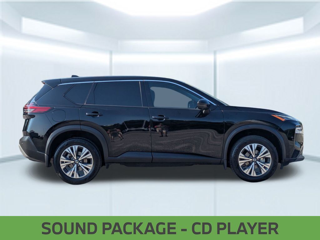 2021 Nissan Rogue SV photo 6