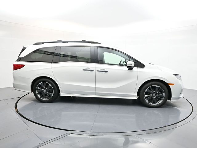 2022 Honda Odyssey Elite photo 4