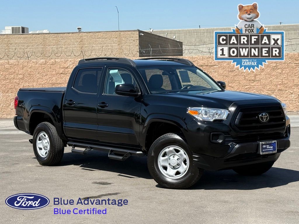 2023 Toyota Tacoma SR's photo