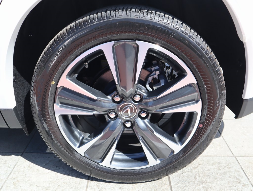 2025 Lexus UX photo 10