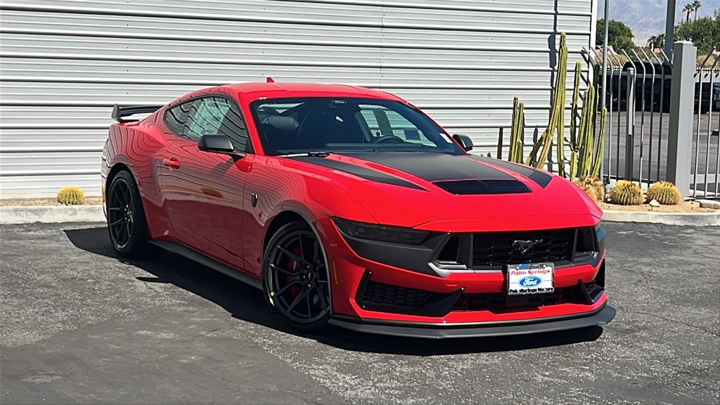 2025 Ford Mustang Dark Horse's photo