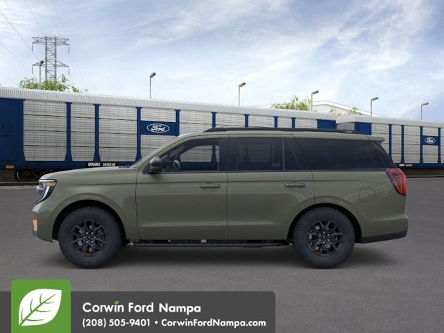 2025 Ford Expedition photo 4