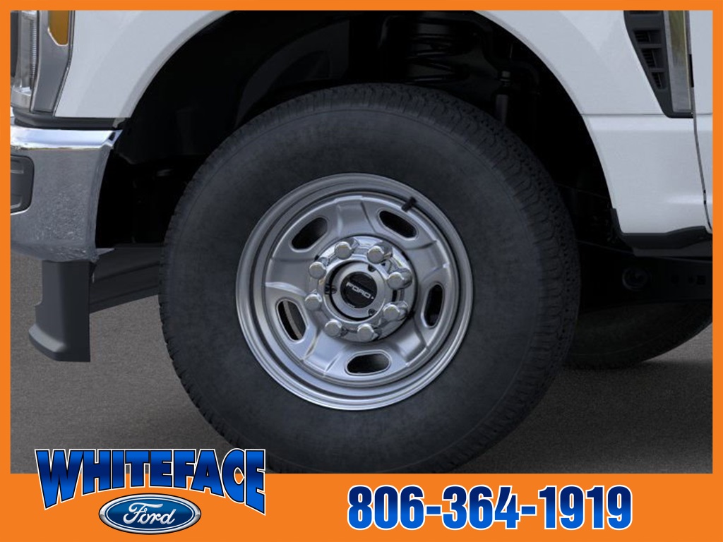2025 Ford F-350 XL photo 16