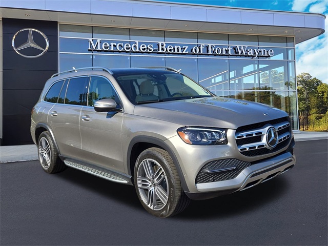 2023 Mercedes-Benz GLS Base's photo