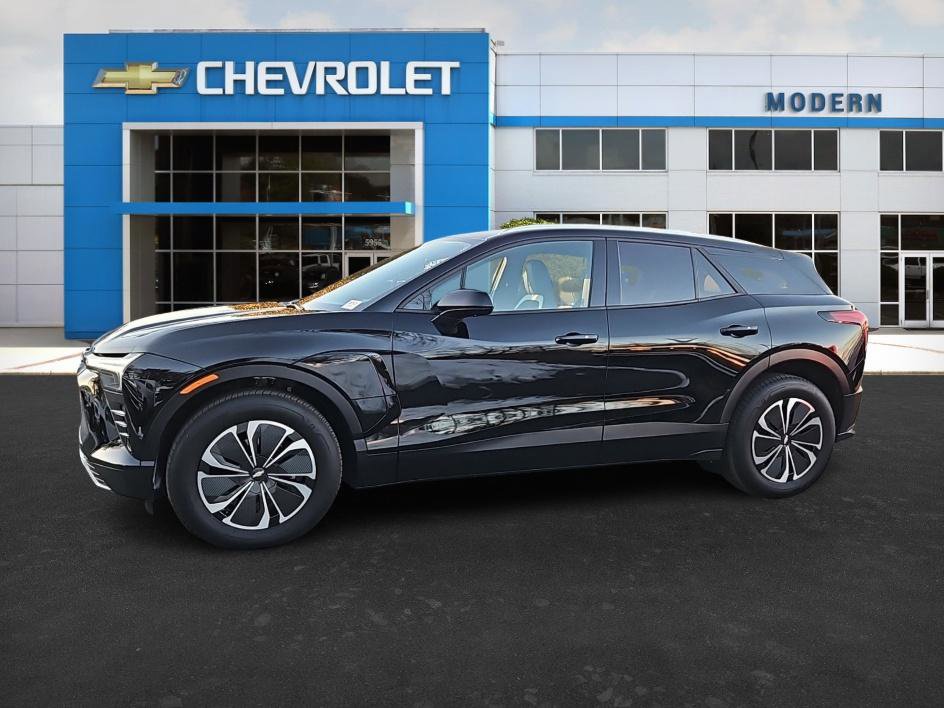 2024 Chevrolet Blazer EV photo 2
