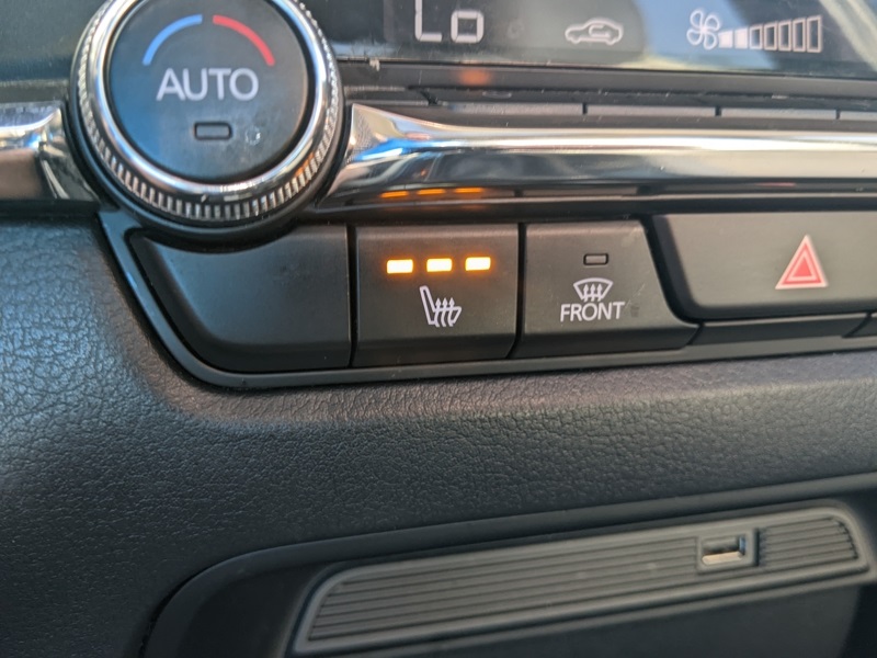 2021 Mazda CX-30 Premium photo 16