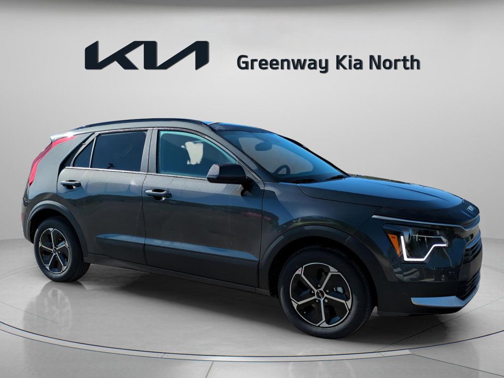 2026 Kia Niro LX's photo