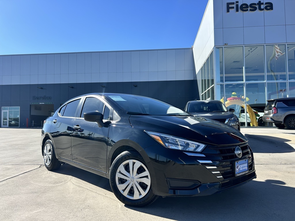 2025 Nissan Versa Sedan