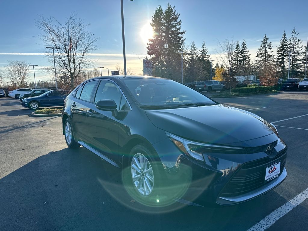 2026 Toyota Corolla XLE's photo